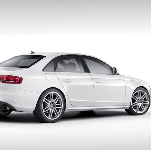 Claudio Escobar Photo 18