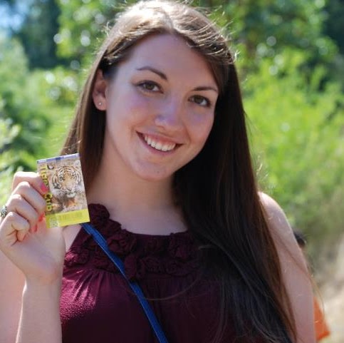 Stephanie James Photo 11