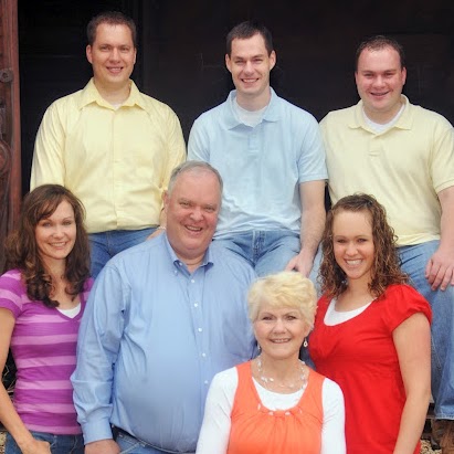 Lisa Benson Photo 21