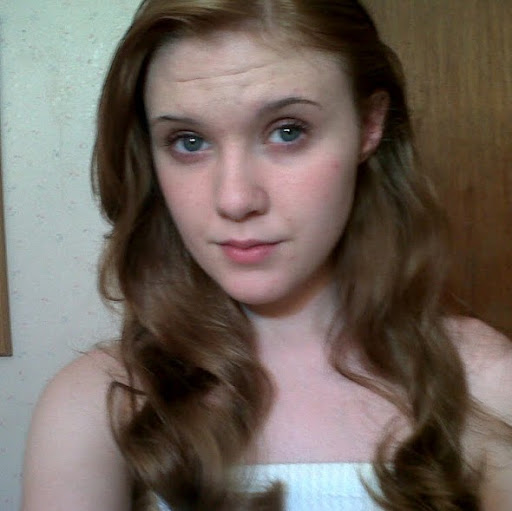 Amanda Dees Photo 15