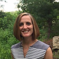 Julie Geyer Photo 17