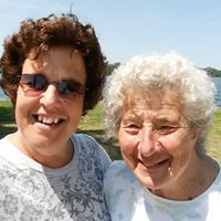 Theresa Woodward Photo 15