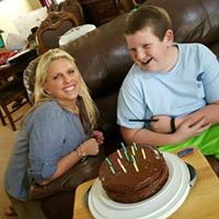 Melanie Greene Photo 15