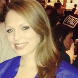 Elizabeth Jackson Photo 48