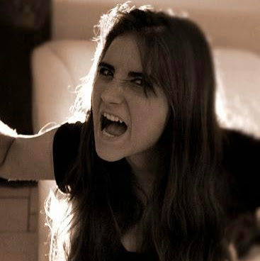 Samantha Ivey Photo 7