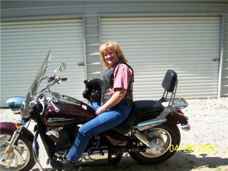 Carol Perkins Photo 37