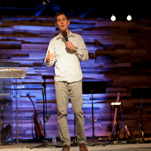 Maxwell Thomas Photo 14