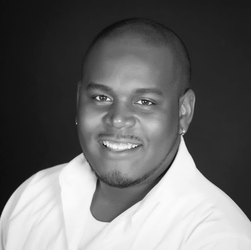 Craig Robinson Photo 8