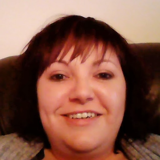 Debbie Grant Photo 23