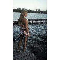 Lindsay Browning Photo 18