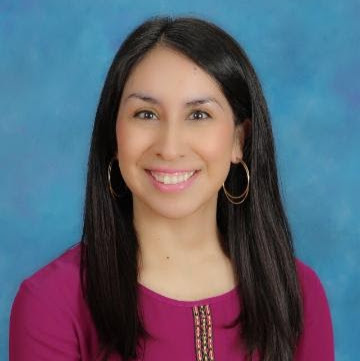Lori Ramirez Photo 11