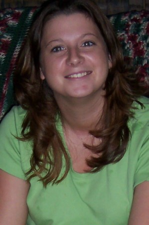 Angela Griffith Photo 35