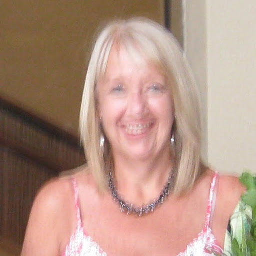 Becky Monroe Photo 15