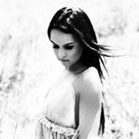 Lauren Williams Photo 33