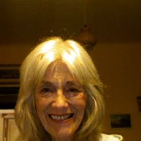 Angela Hedges Photo 22