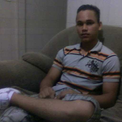 Anthony Betancourt Photo 37