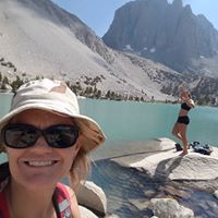 Holly Farris Photo 11