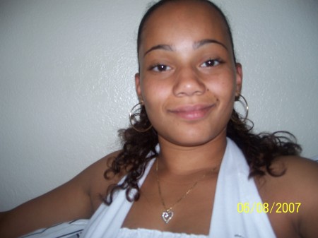 Jennifer Gay Photo 29