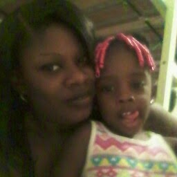 Michelle Pitts Photo 15