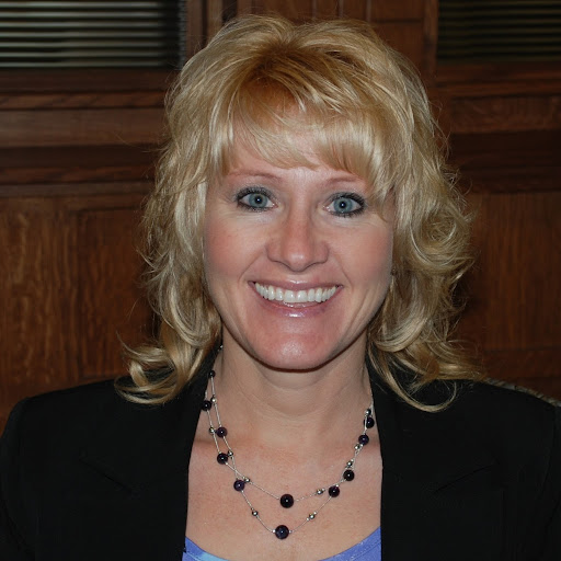 Lori Dobbs Photo 24