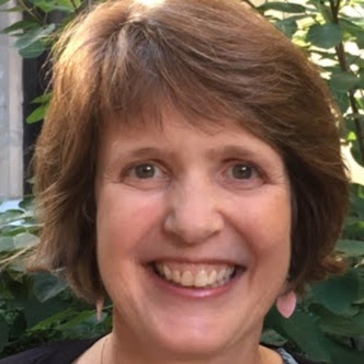 Katie Irwin Photo 17