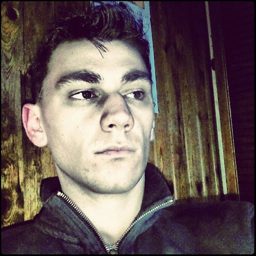 Howard Ellis Photo 39