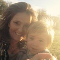Melanie Capps Photo 17