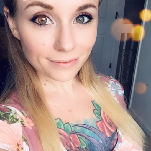 Michelle Sargent Photo 25