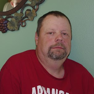 Michael Crumpler Photo 17