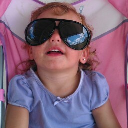 Catherine Mclean Photo 37