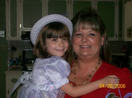 Theresa Hicks Photo 16