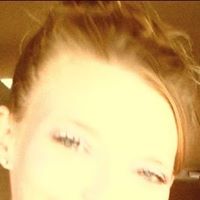 Stephanie Hermes Photo 22