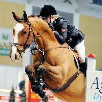 Annette Hansen Photo 37