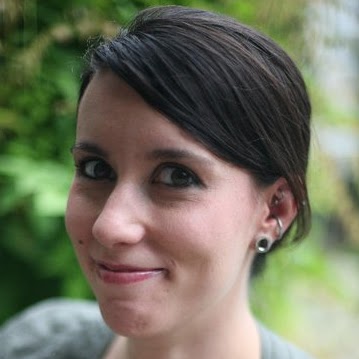 Angela Cano Photo 5