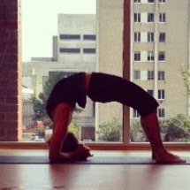 Julie Logue Photo 22