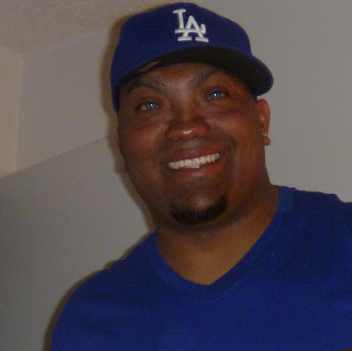 Michael Duran Photo 22