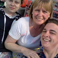 Tracey Potts Photo 11