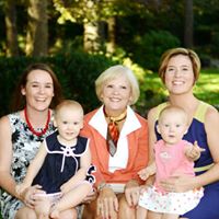 Elizabeth Vance Photo 11
