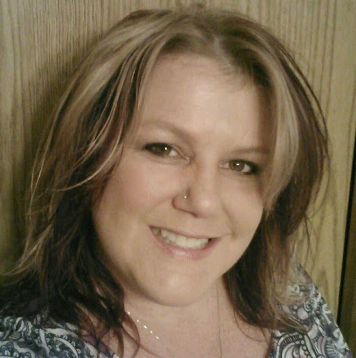 April Davis Photo 35