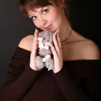 Kristin Flood Photo 8