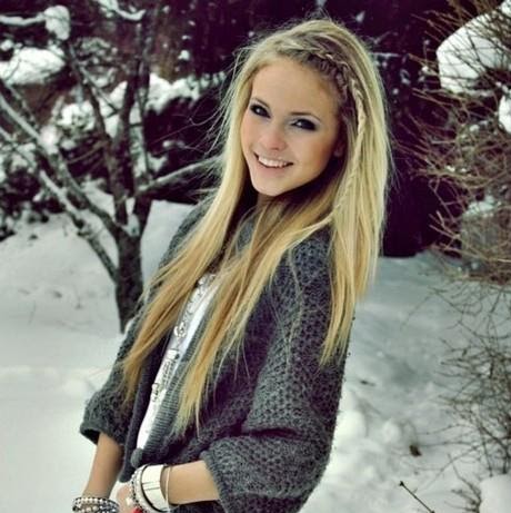 Elizabeth Abernathy Photo 20