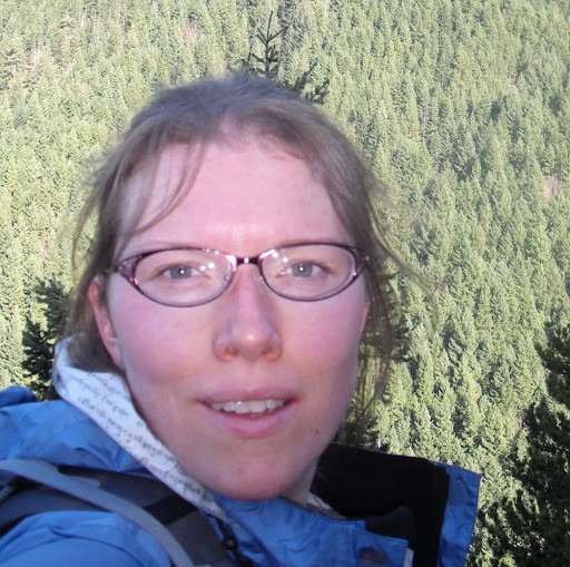 Sarah Deal Photo 9