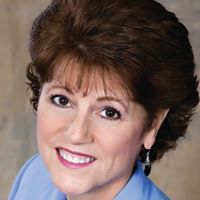 Lynda Starr Photo 5