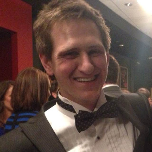 Kelly Hendricks Photo 26