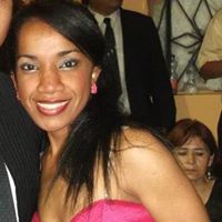 Geraldine Ruiz Photo 16