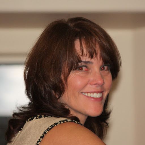 Amy Robeson Photo 10