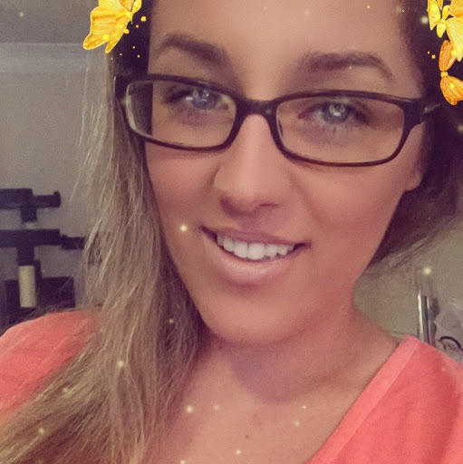 Kirsten Vaughn Photo 4