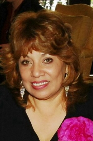 Esther Garcia Photo 19