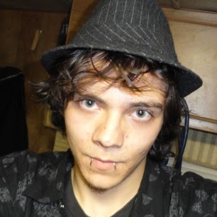 Eric Pierson Photo 48