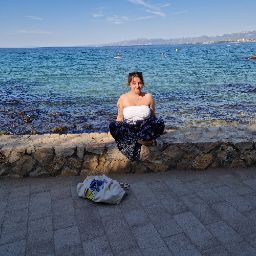 Kirsten Turner Photo 9